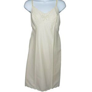 Vintage 60s Kayser Nylon Satin Full Slip Size 34 Small Nude Embroidery Glam